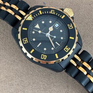 Vintage Tourneau Swiss Designed Dive Watch 20ATM 660 Watch Gold and Black